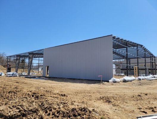 Anti-Corrosion Galvanized prefabricated steel structure warehouse with Optional Insulation