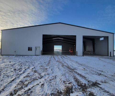 ASTM Standard Steel Structure Warehouse Customized With Painting / Galvanized Treatment