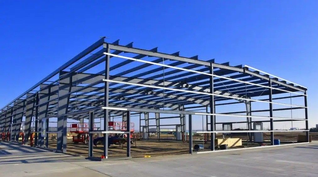 Anti-Corrosion Galvanized prefabricated steel structure warehouse with Optional Insulation