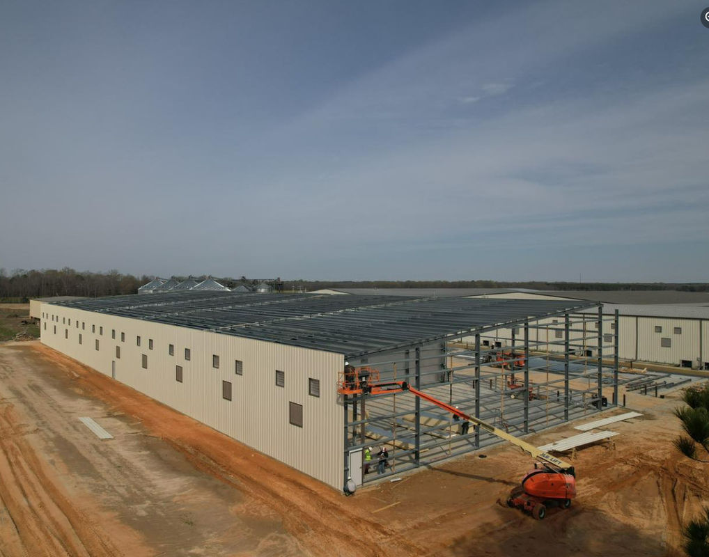 Erecting Steel Frame Building Customized Steel Structural Workshop