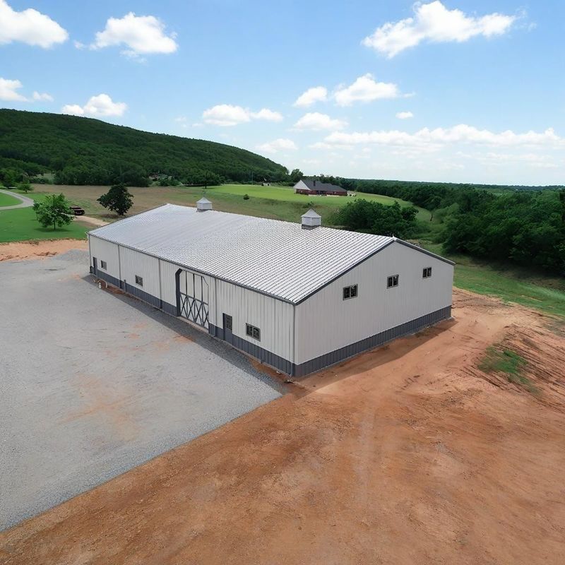 Versatile Steel Structure Warehouse Weather Resistant Steel Frame Building Factory