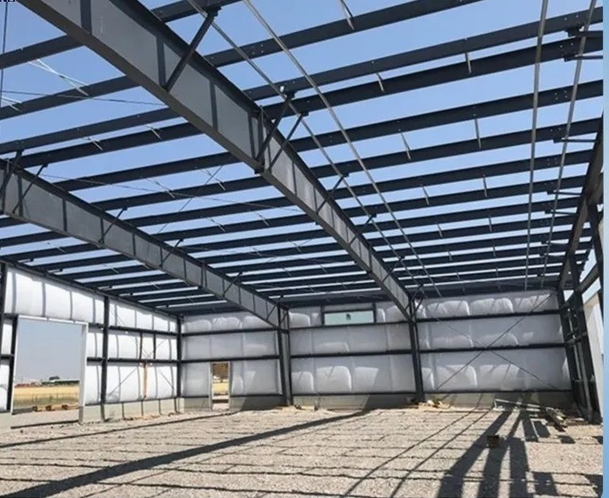 Anti-Corrosion Galvanized prefabricated steel structure warehouse with Optional Insulation