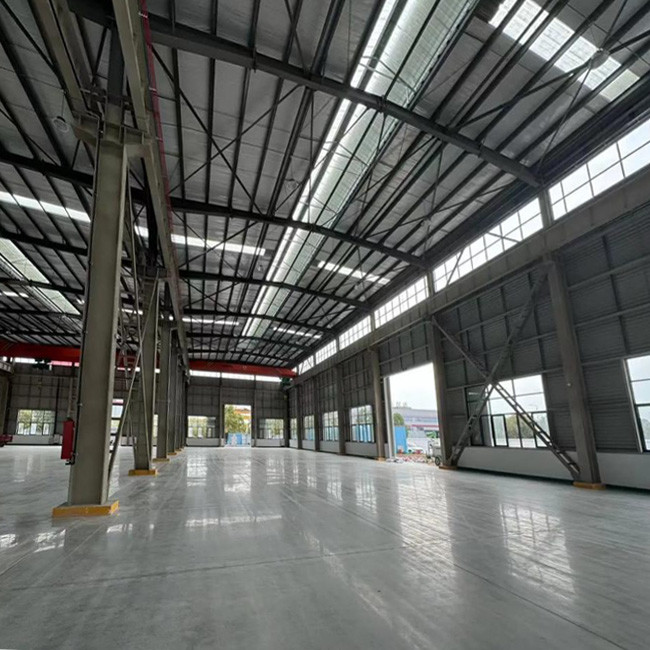 Customized Steel Structure Workshop Building , Prefabricated Light Metal Frame Construction
