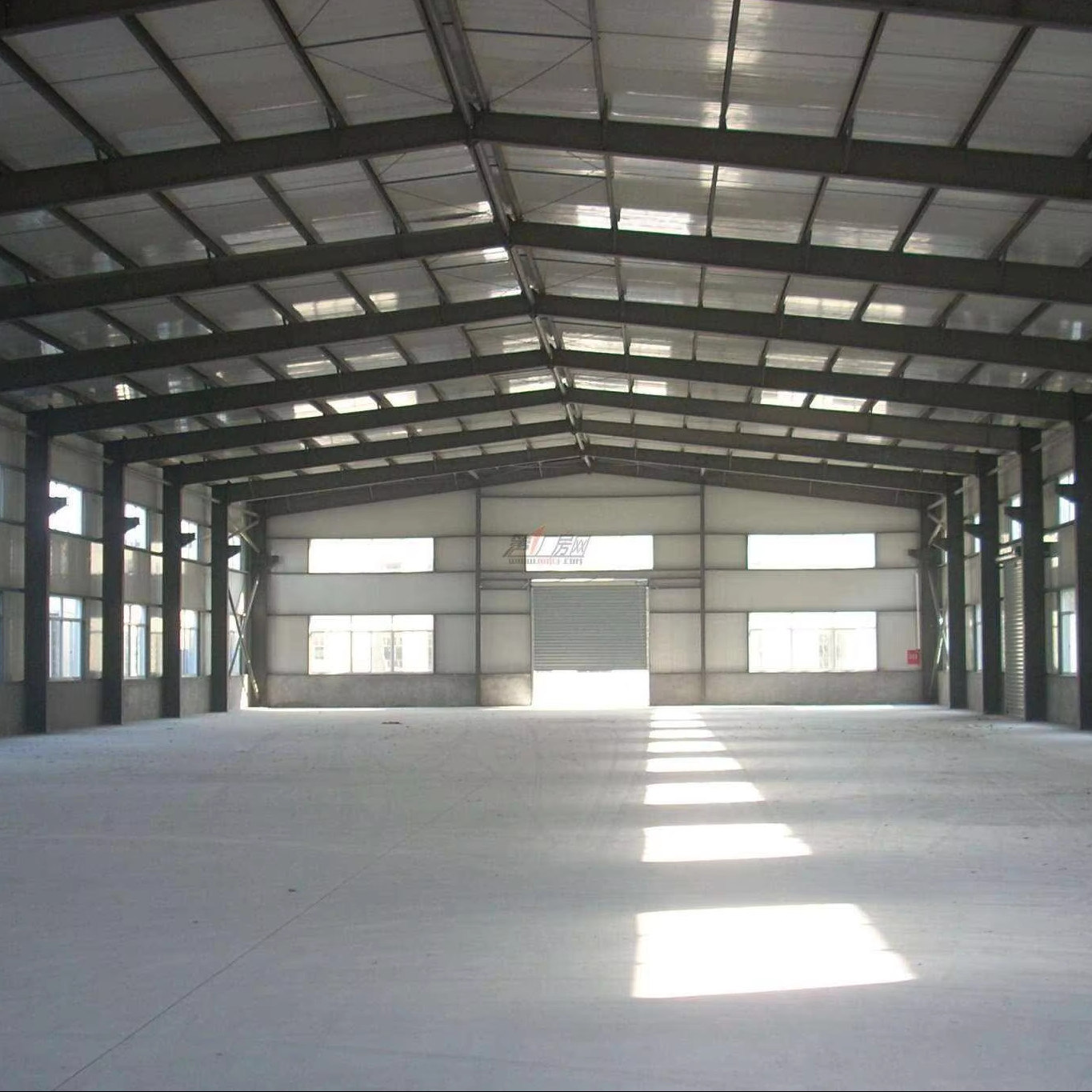 LANJING Industrial Contemporary Steel Structure Building Warehouse For Secure Storage